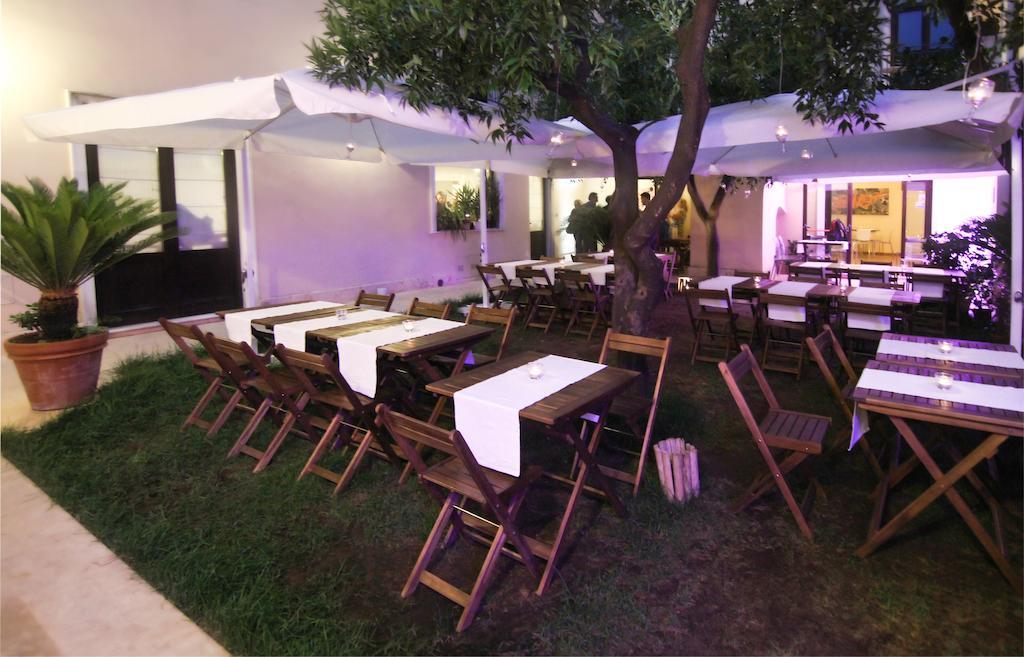 L' Antico Cortile Hotel Caserta Eksteriør billede