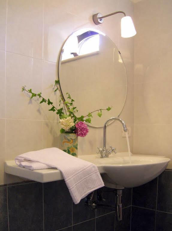 L' Antico Cortile Hotel Caserta Eksteriør billede